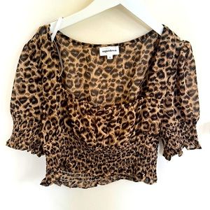 Super down Size Small Leopard print shirt